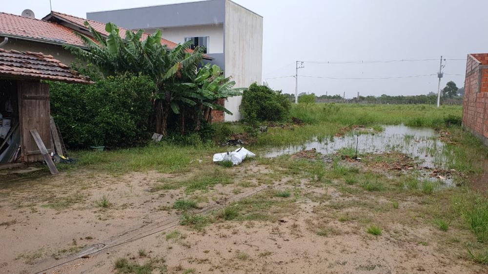 Corpo de um home foi encontrado em Tijucas, Aparentemente não haviam sinais de violência na vítima.